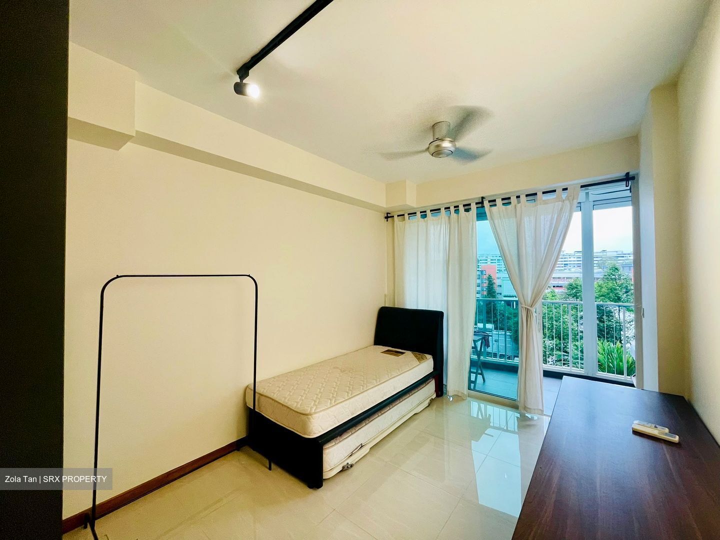 1 Canberra (D27), Condominium #591443581